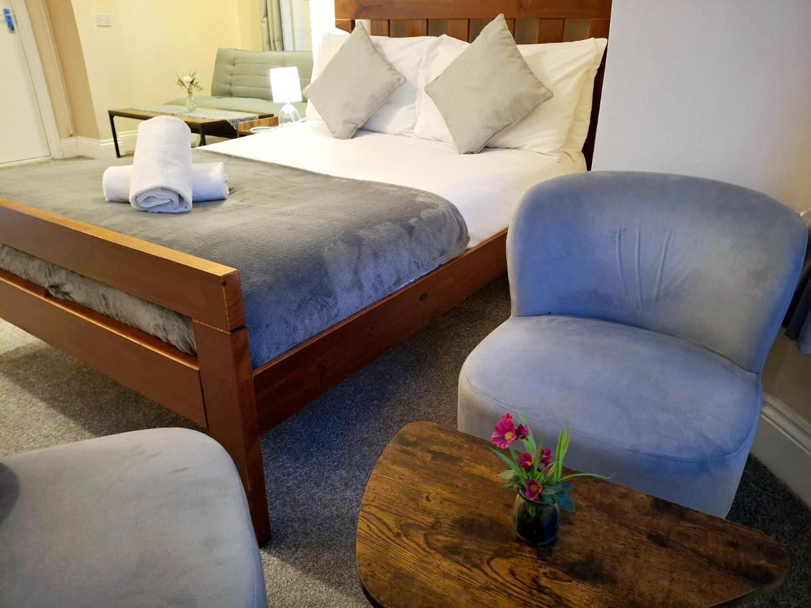 Inn By The Sea, Portsmouth - En Suite Rooms With Or Without Sea View, Onsite Ev 22Kw Buitenkant foto