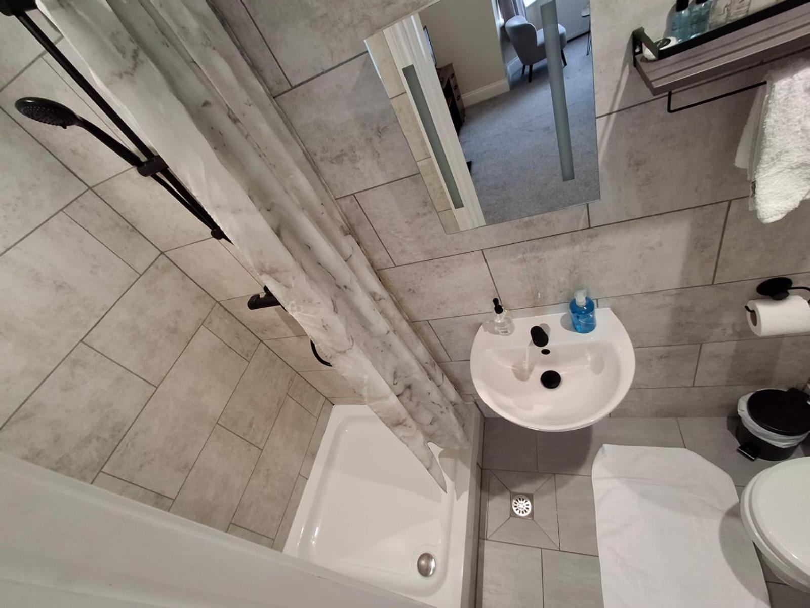 Inn By The Sea, Portsmouth - En Suite Rooms With Or Without Sea View, Onsite Ev 22Kw Buitenkant foto